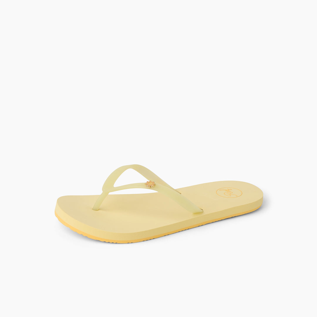 Reef Kids Charming Pale Banana 3