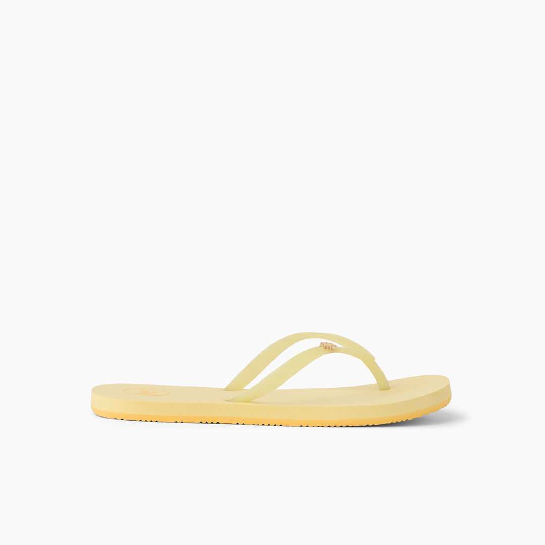 Reef Kids Charming Pale Banana 1